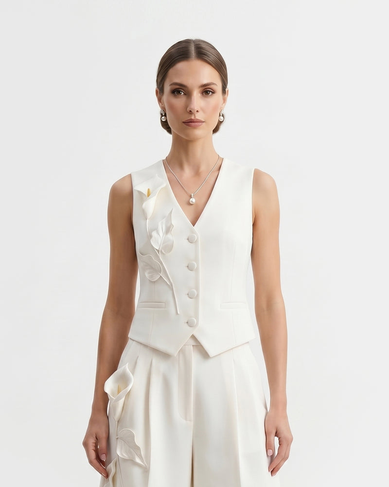 Floral Appliqué V-Neck Button Vest - White