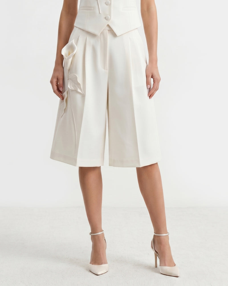 Floral Appliqué Pleated Culottes - White