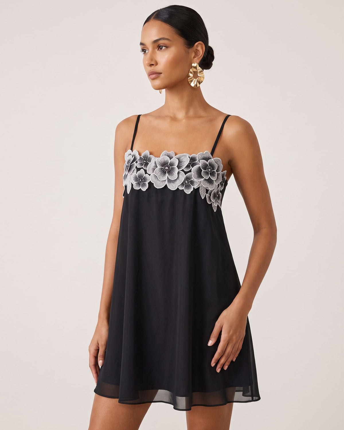 Flower Embroidered Detail Spaghetti Strap Mini Dress - Black