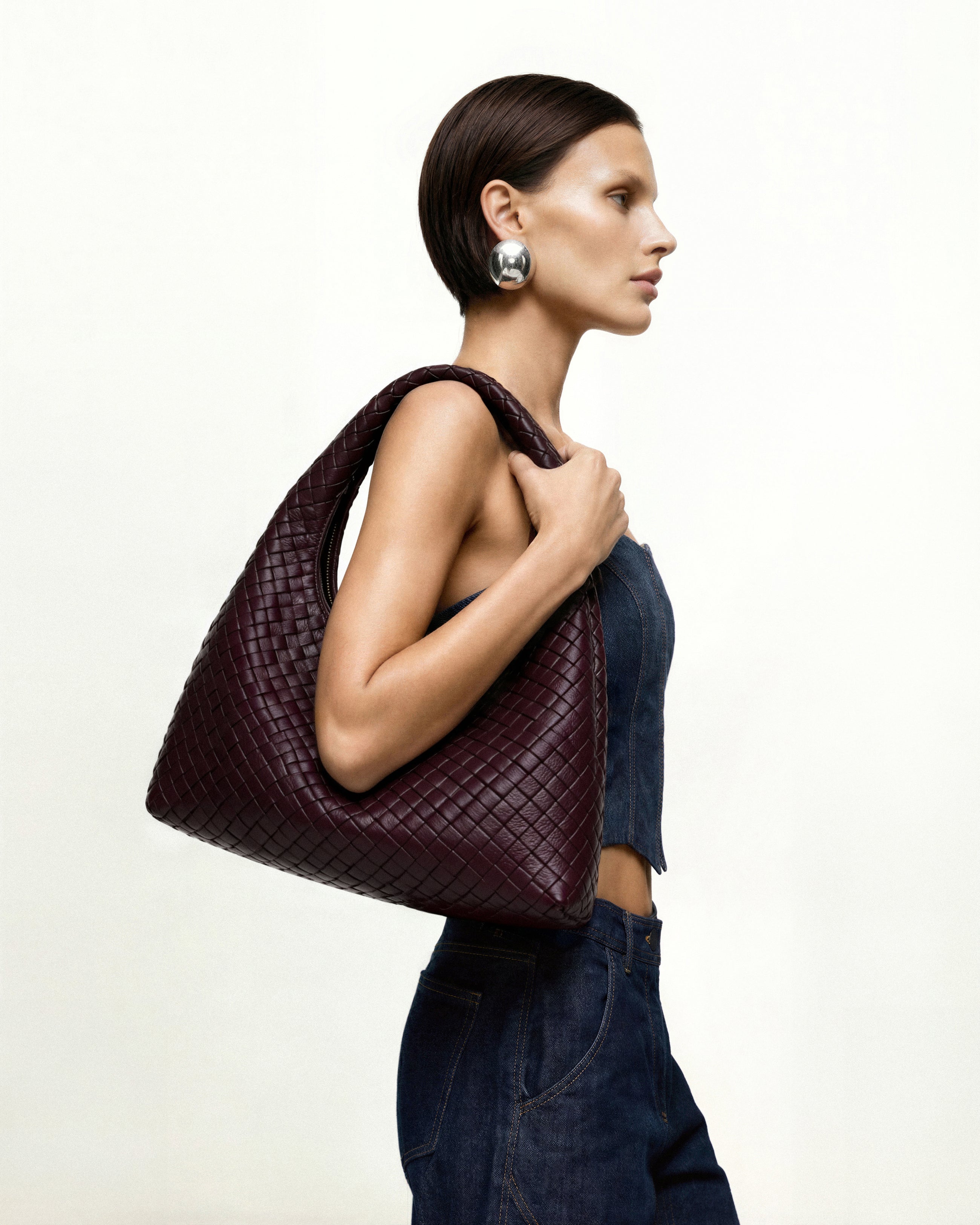 Iaura Woven Shoulder Bag - Deep Burgundy