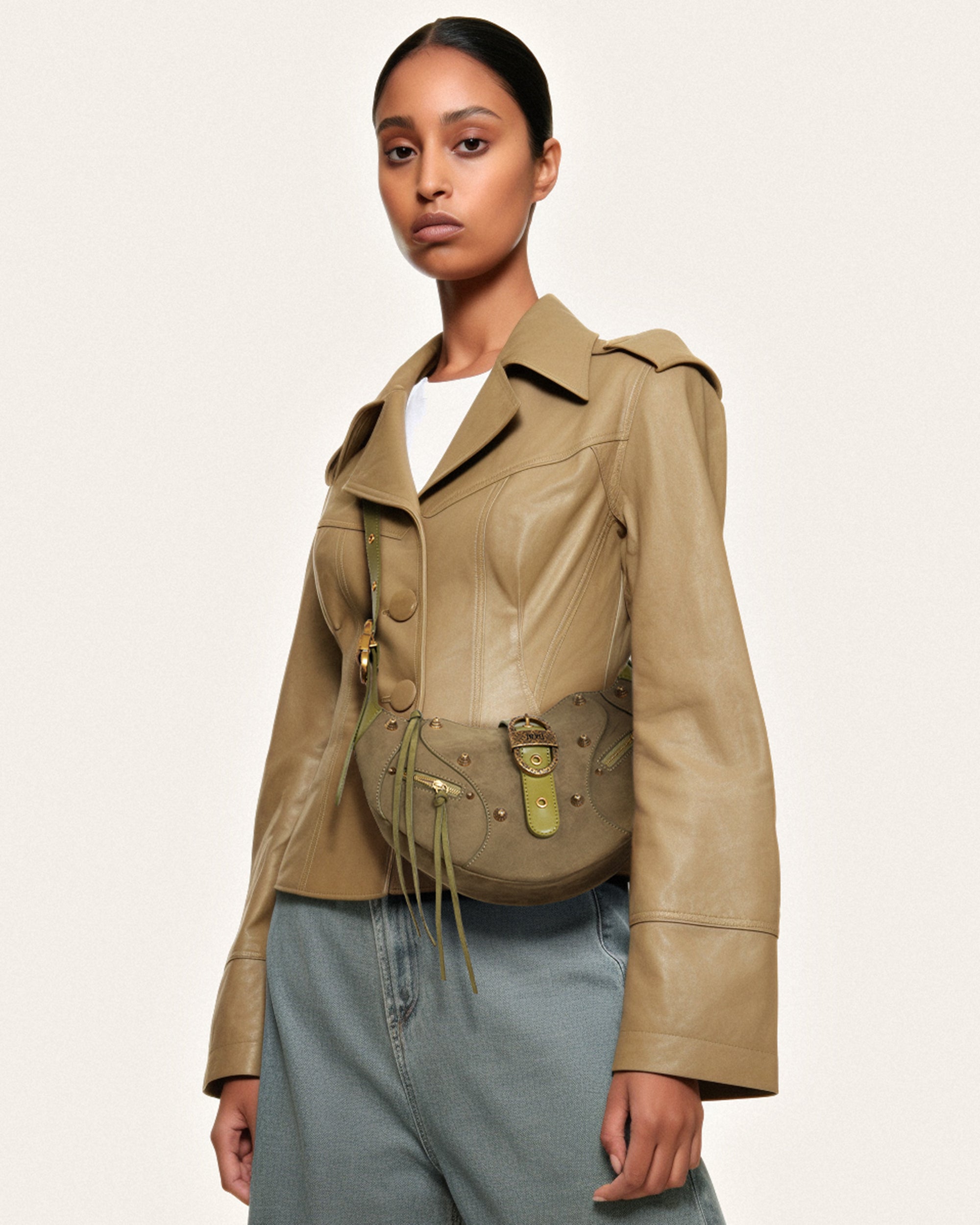 ボウエー　ブラウス 20% off】FRILL BLOUSE | bow.a