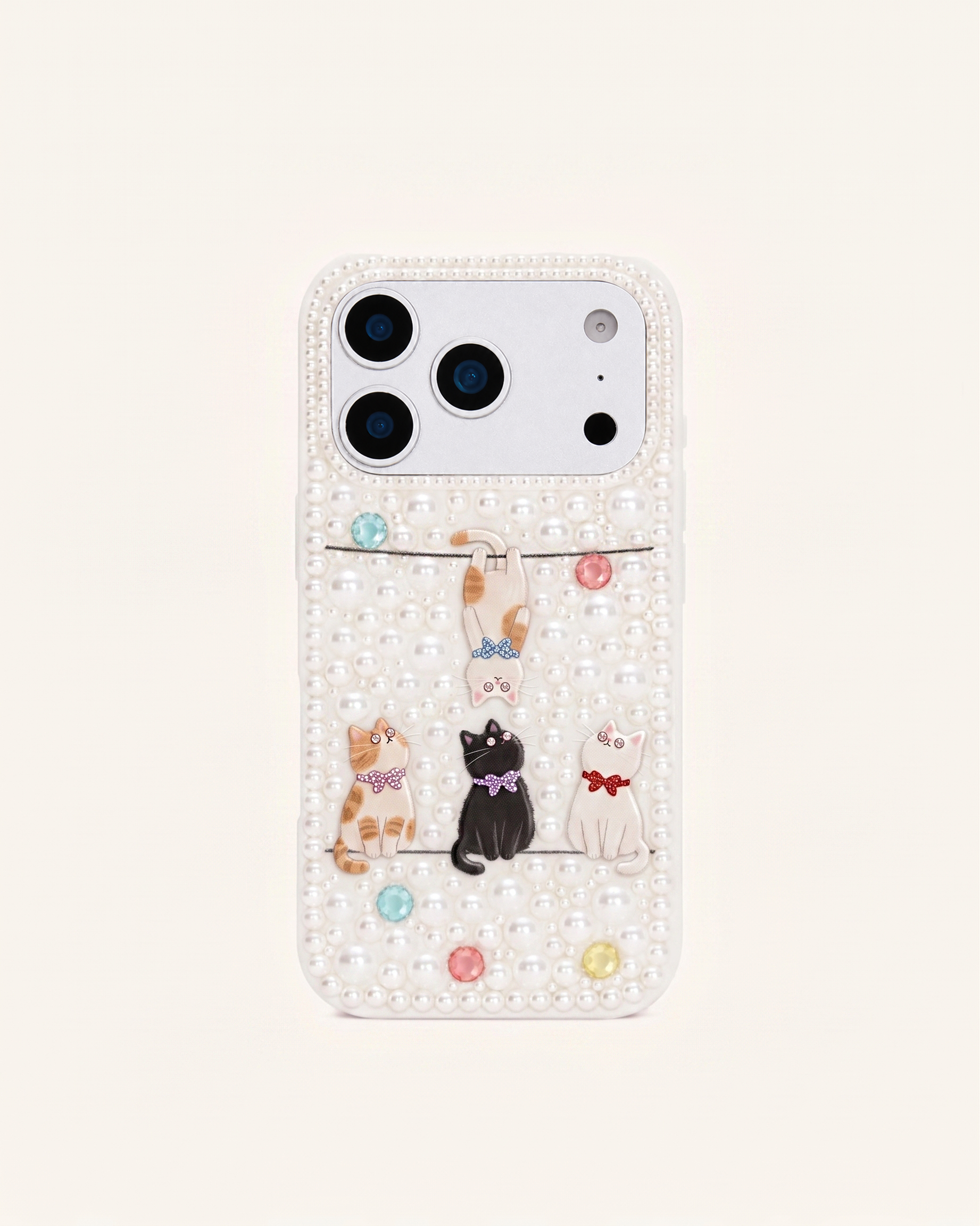 Pearl-Embellished Playful Cats Phone Case – White